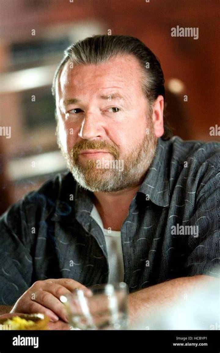 Ray Winstone as The Departed in Who Stole The Movie?