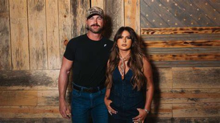 Riley Green And Ella Langley Dating: A Deep Dive Into Their Romance