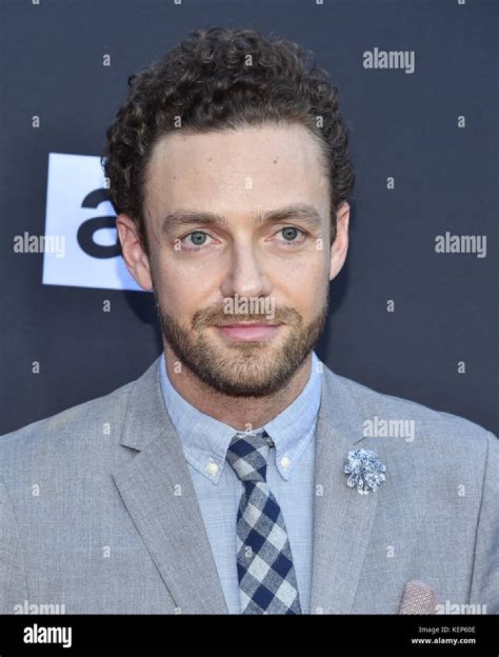 Ross Marquand as Crypto in Destroy All Humans!