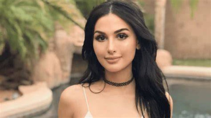 SSSniperwolf Got a 80,000 Adult Offer, Here's What Happened Next