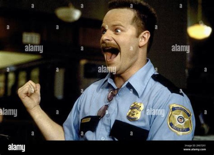 Steve Zahn as Pete Wagner in Instant Family 2004