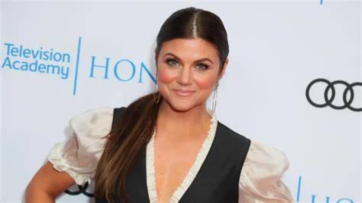Tiffani Amber Thiessen Net Worth: A Deep Dive Into The Wealth Of A 90s Icon