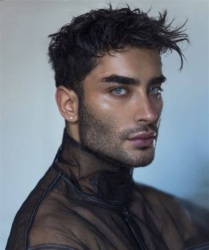 Toni Mahfud Wiki