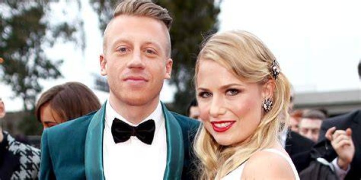Tricia Davis Wiki, age, height, baby. Who Macklemore's wife