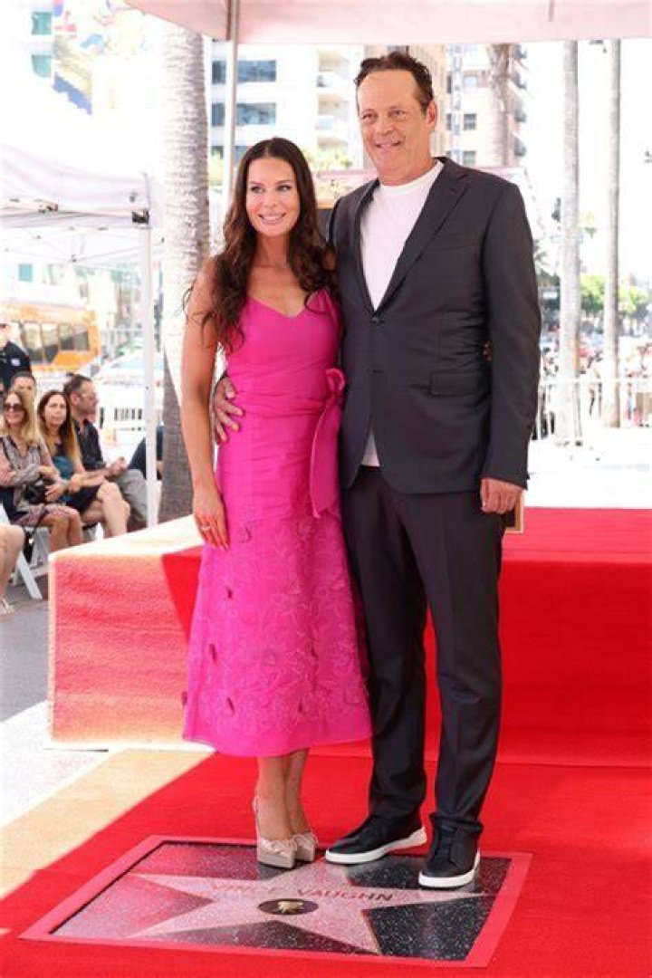 Unveiling The Life Of Neil Flynn's Wife A Journey Beyond The Screen