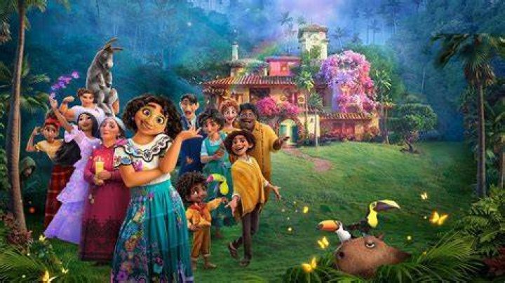 WATCH &lsquo;Encanto&rsquo; NeverBeforeScene Clip Was Just Dropped