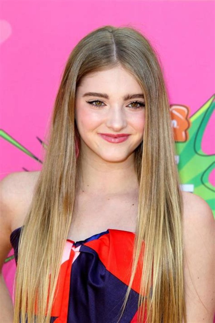 Willow Shields as Henry Hart/Kid Danger in Henry Danger Genderswap
