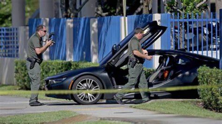 XXXTentacion shot dead while shopping! Married Biography