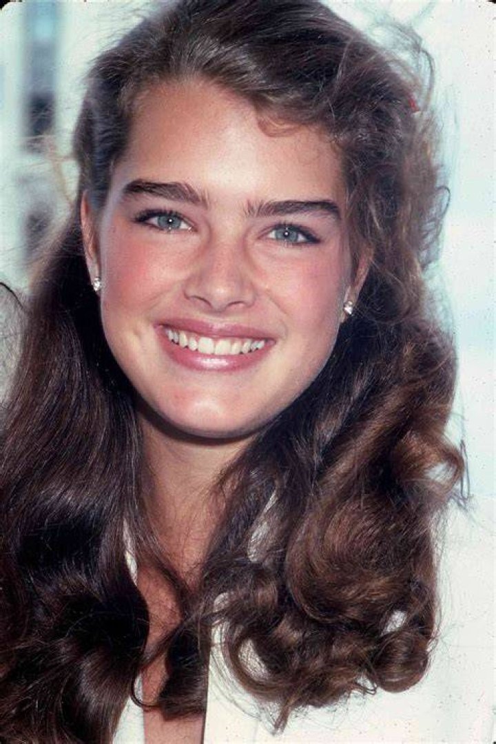Young Brooke Shields at 16 was Breathtaking Best Photos
