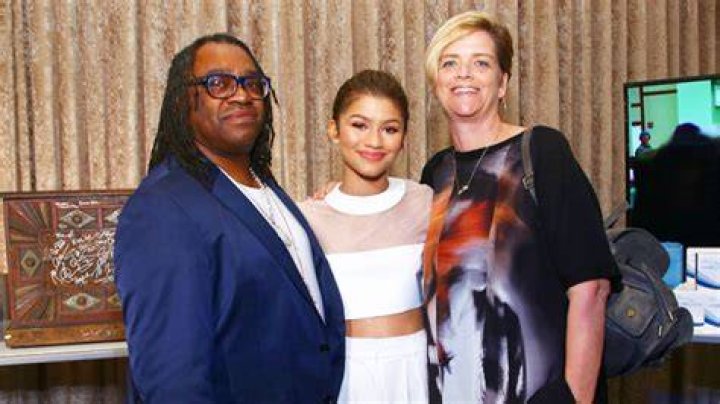 Zendaya&rsquo;s Parents Facts About Her Mother & Father Hollywood Life