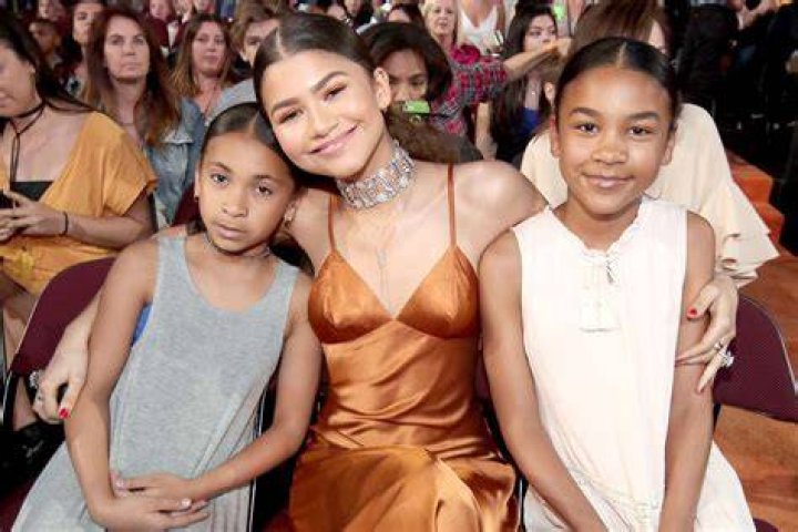 Zendaya Siblings Family of Zendaya Boyfriend, 5 HalfSiblings